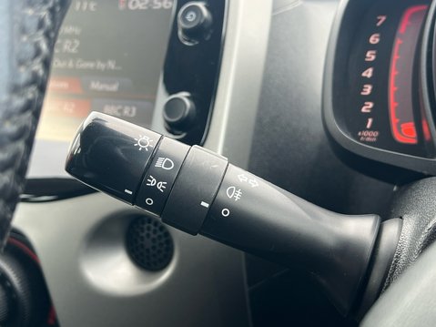 Toyota Aygo VVT-I X-PLAY X-SHIFT 32