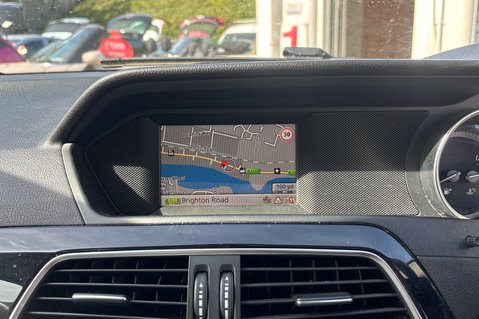 Mercedes-Benz C Class C180 BLUEEFFICIENCY EXECUTIVE SE AUTOMATIC 10 SERVICES  9