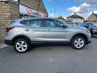 Nissan Qashqai DIG-T ACENTA PREMIUM 13