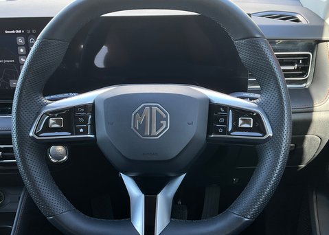 MG HS 1.5 T-GDI TROPHY 20