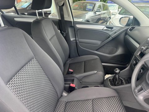 Volkswagen Golf 1.4 TSI S Euro 5 5dr 23