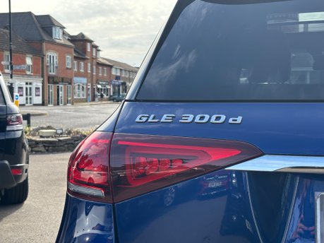 Mercedes-Benz GLE 2.0 GLE300d AMG Line (Premium Plus) SUV Diesel G-Tronic 4MATIC Euro 6 245ps 16