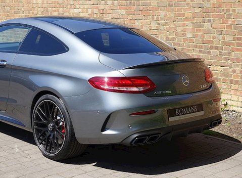 Mercedes-Benz C Class C63 S Coupe 4