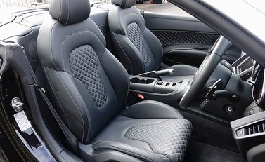 Audi R8 V10 Spyder 7