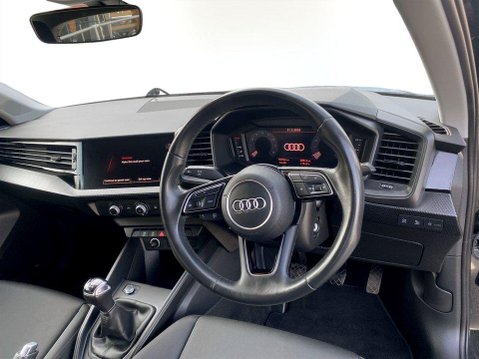 Audi A1 1.0 TFSI 25 Technik Sportback 5dr Petrol Manual Euro 6 (s/s) (95 ps) Air Co 13
