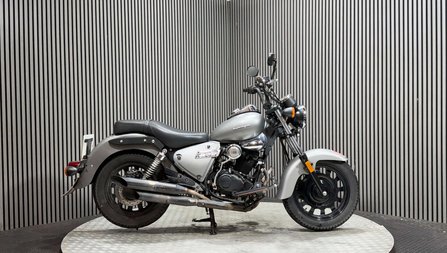 Keeway Superlight 125 2021 34K NON RUNNING PROJECT BIKE CRUISER 125CC LEARNER