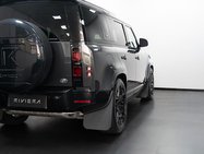 Land Rover Defender 2.0 P400e 15.4kWh X-Dynamic HSE SUV 5dr Petrol Plug-in Hybrid Auto 4WD Euro 32