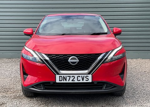 Nissan Qashqai DIG-T ACENTA PREMIUM MHEV 6