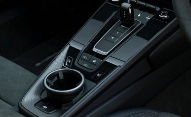 Porsche 911 (992) Carrera GTS 19