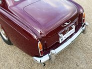 Bentley S1 Continental Mulliner Flying Spur 25