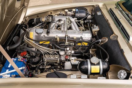 Mercedes-Benz SL 250 SL Pagoda RESTORED 20