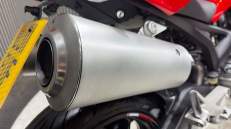 Ducati Monster 696 2011 ONLY 5K SERVICED WARRANTY 696CC LONG MOT VERY CLEAN NAKED 33