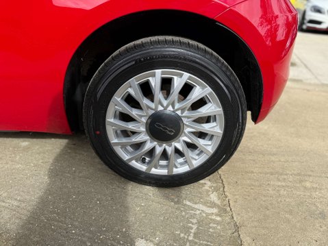 Fiat 500 1.2 500 Lounge 3dr 29