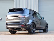 Land Rover Discovery 2026 NEW COMMERCIAL DYNAMIC HSE WITH GENUINE REAR SEAT CONVERSION  4