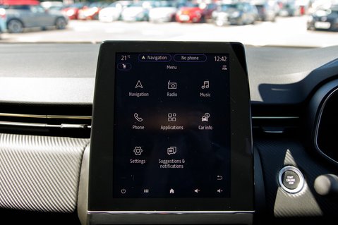 Renault Clio E-TECH ENGINEERED PHEV 25