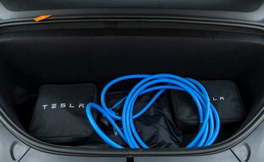 Tesla Model X Performance Ludicrous 28