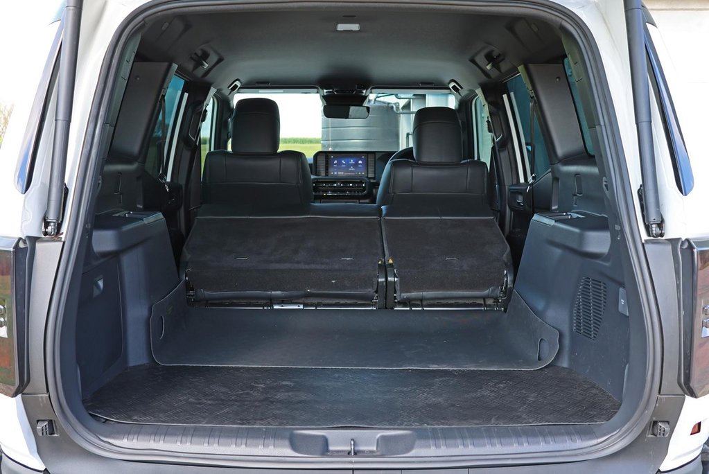 Toyota Land Cruiser Brand new delivery miles  LC250 COMMERCIAL styled at Seeker Rear seats  25