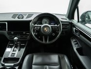 Porsche Macan 2.9T V6 S SUV 5dr Petrol PDK 4WD Euro 6 (s/s) (380 ps) 7