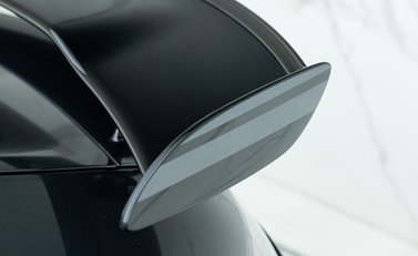 Mercedes-Benz AMG GT R PRO 42