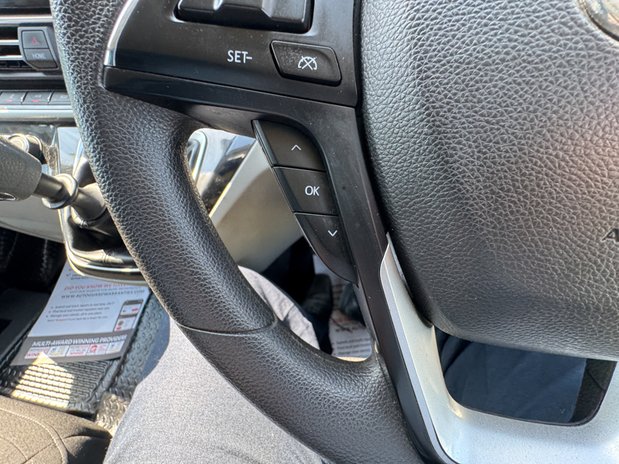 Maxus Deliver 9 LWB L3H2 [SOLD CR] Medium Roof Luxury Air Con Sensors EURO 6 17