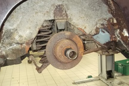 Aston Martin DB6 4.2 Vantage 45