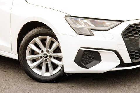 Audi A3 SPORTBACK TFSI TECHNIK MHEV 11