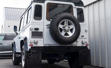 Land Rover Defender 90 Landmark 21