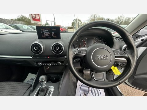 Audi A3 1.4 TFSI Sport Sportback S Tronic Euro 5 (s/s) 5dr 21