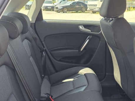 Audi A1 1.4 TFSI Sport Sportback S Tronic Euro 5 (s/s) 5dr 23