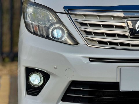 Toyota Alphard V6 4WD TOWBAR 31