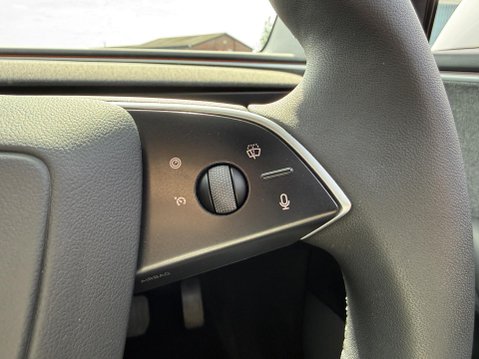 Tesla Model 3 Saloon 4dr Electric Auto RWD (208 ps) 35