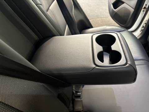 Kia Sportage 1.6 Sportage 4 CRDi ISG 5dr 37