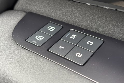 Land Rover Discovery D300 HSE Mhev Auto 4wd (S/S) Euro 6 25