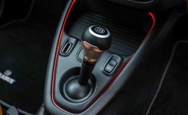 Smart Fortwo Coupe RACING GREEN EDITION 27