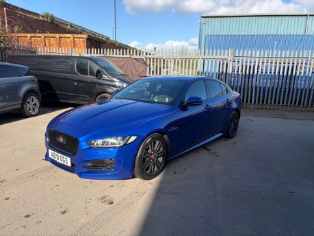 Jaguar XE 2.0 XE R-Sport D Auto 4dr