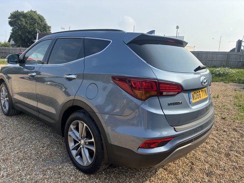 Hyundai SANTA FE CRDI PREMIUM SE BLUE DRIVE 7