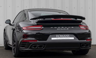 Porsche 911 (991.2) Turbo S 3