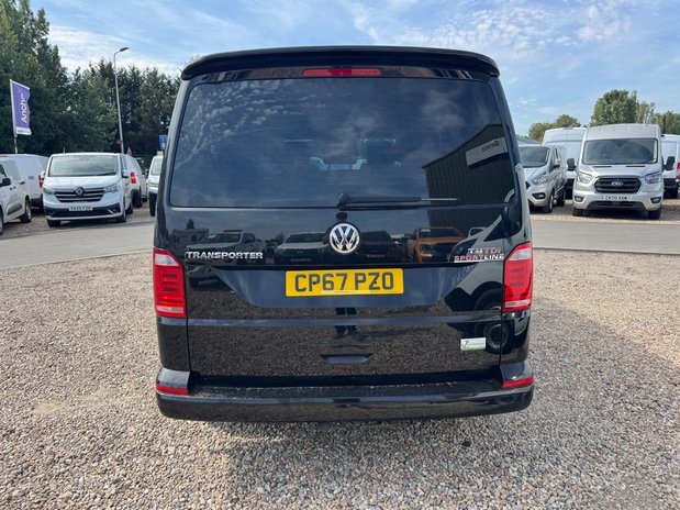 Volkswagen Transporter Crew Cab AUTO SWB L1H1 T32 Sportline Air Con Alloys Sensors EURO 6 NO VAT 8