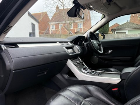Land Rover Range Rover Evoque 2.2 SD4 Pure Auto 4WD Euro 5 (s/s) 5dr 53
