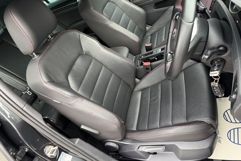Volkswagen Golf GTI PERFORMANCE - FULL LEATHER - TWO OWNERS - ADAPTIVE CRUISE CONTROL 30