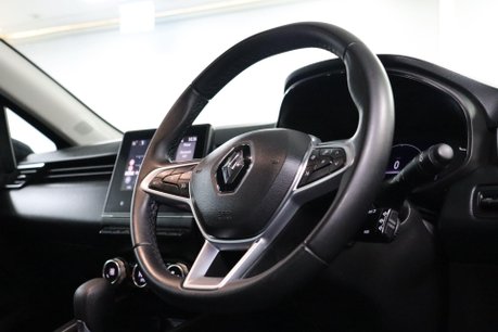 Renault Clio EVOLUTION E-TECH 12