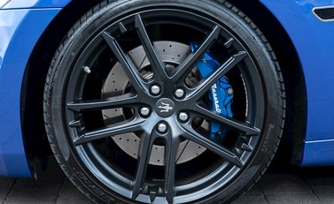 Maserati Granturismo Sport 10