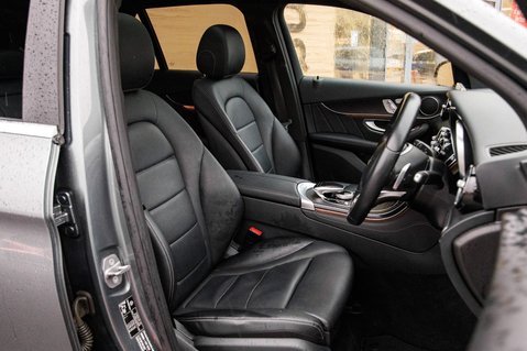 Mercedes-Benz GLC GLC 250 D 4MATIC AMG LINE PREMIUM 38