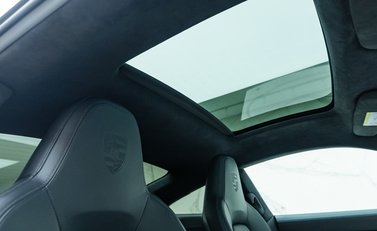 Porsche 911 Carrera S (992) 16