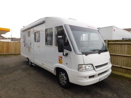 Dethleffs Advantage Globetrotter Elegance 5 Berth A Class Motorhome 7