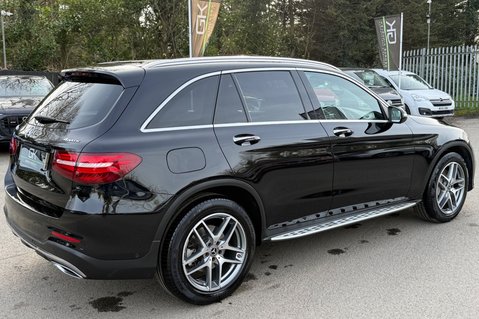 Mercedes-Benz GLC GLC 220 D 4MATIC AMG LINE PREMIUM - TWO OWNERS - PANORAMIC SUNROOF 6