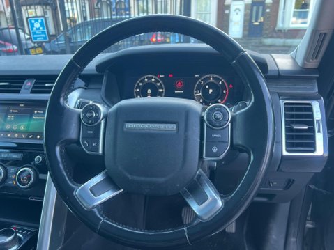 Land Rover Discovery 2.0 SD4 HSE Auto 4WD Euro 6 (s/s) 5dr 17