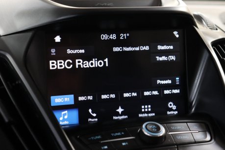 Ford Kuga ST-LINE X 39