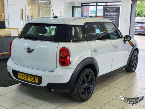 Mini Countryman 1.6 One SUV 5dr Petrol Manual Euro 5 (s/s) (98 ps) 39