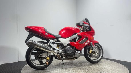Honda VTR 1998 33K 1000CC VTWIN SPARES OR REPAIR / PROJECT BIKE SUPER SPORT 2